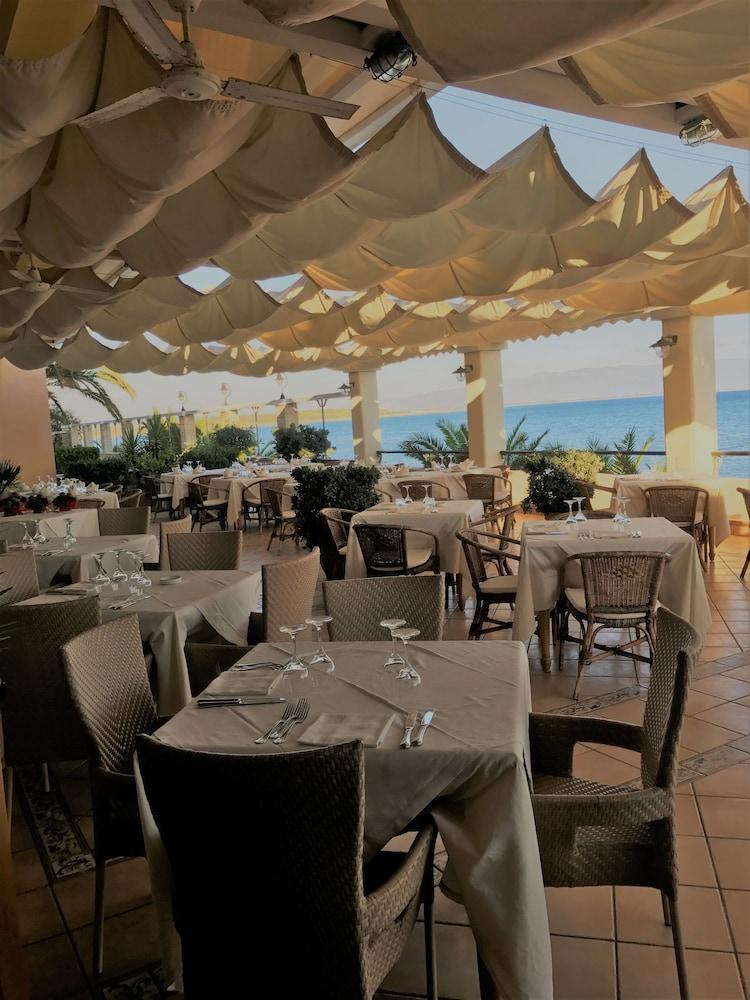 Hotel Ristorante La Lampara ジッツェリーア エクステリア 写真